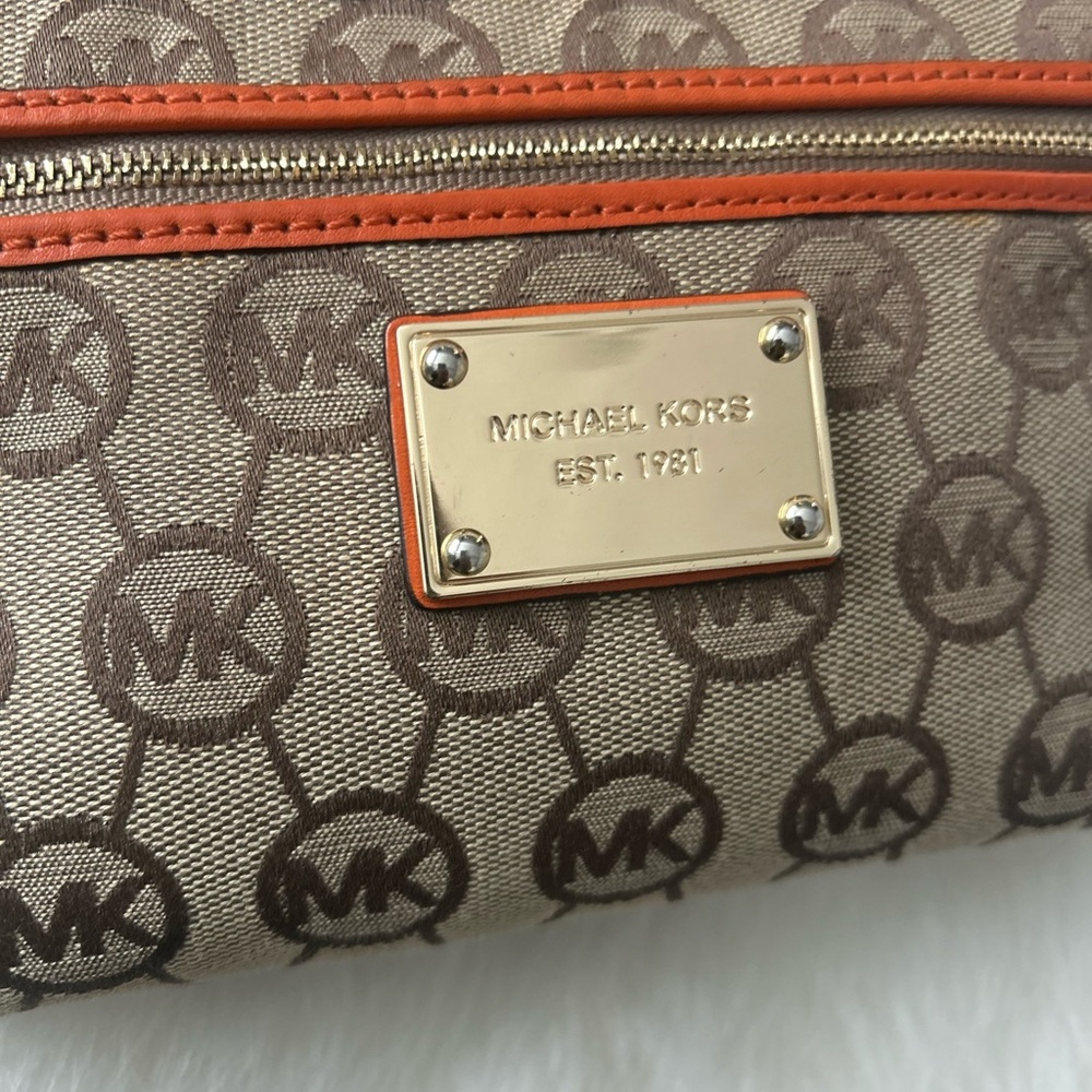 Michael Kors Tan and Orange Logo Wristlet - Picture 4 of 10